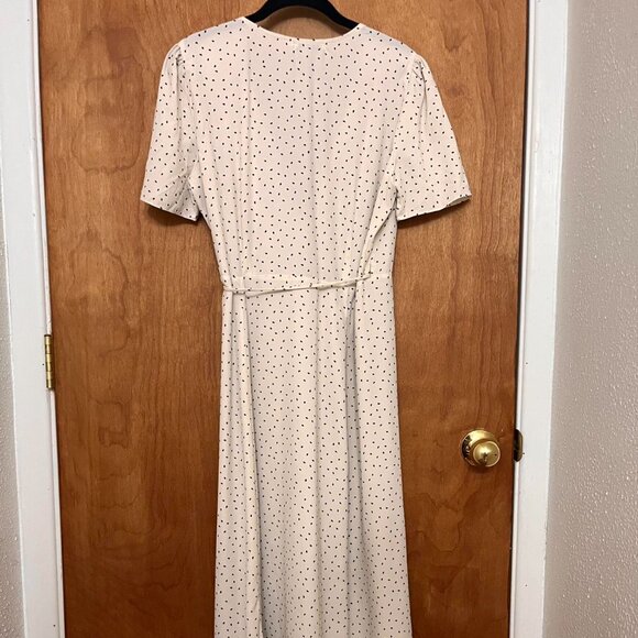 Farrow Cream‎ Polka Dot Midi Cap Sleeve Tie Wrap Dress Size Medium - Picture 4 of 8